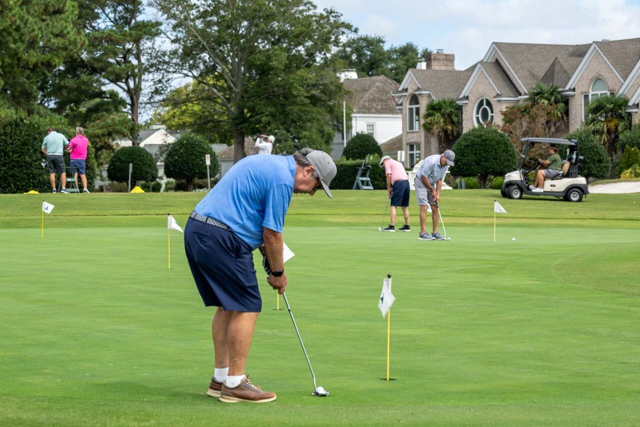 Field Day 2024 Golfing