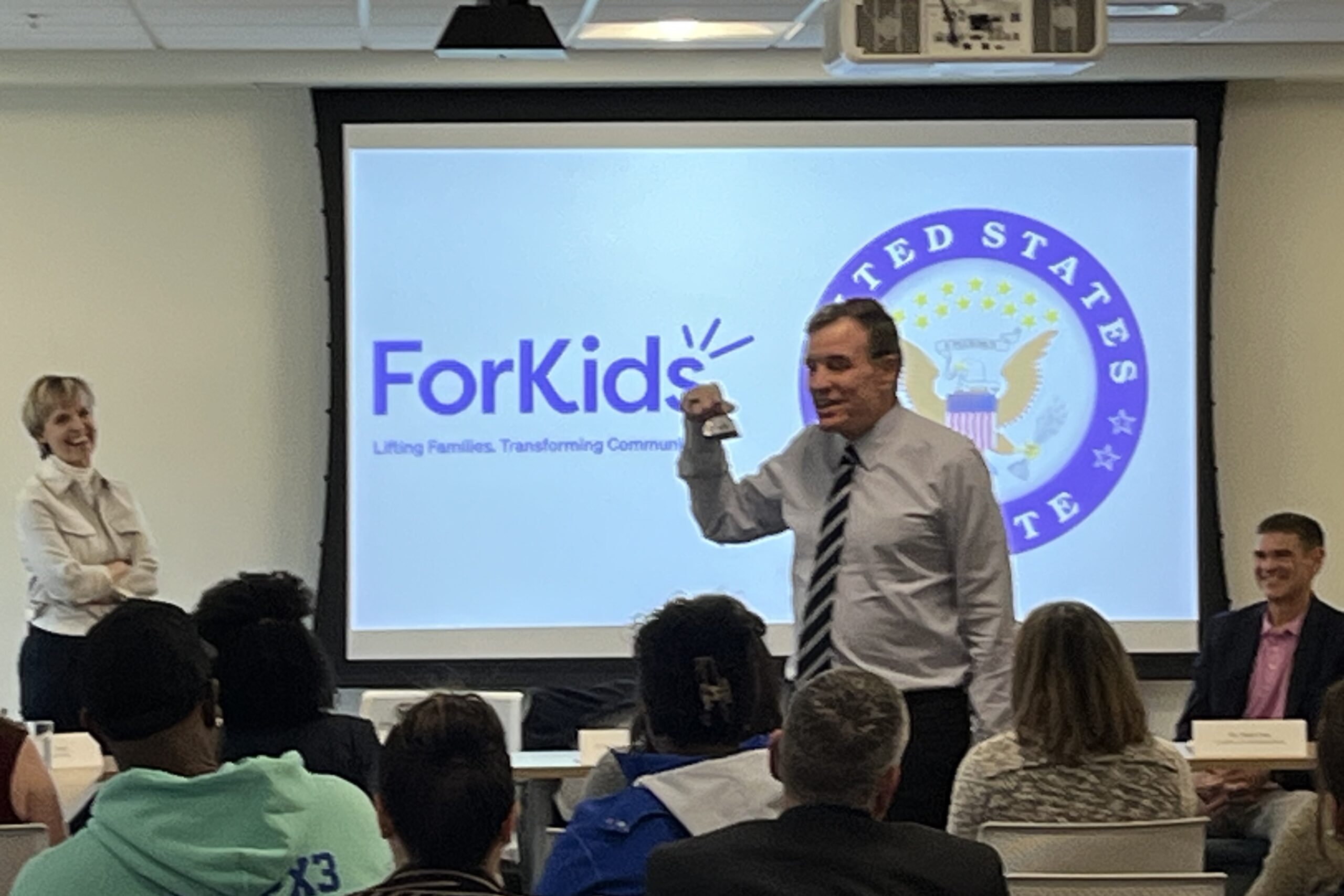 Featured image for “Sen. Mark Warner hears from concerned Hampton Roads nonprofits amid federal funding cuts”